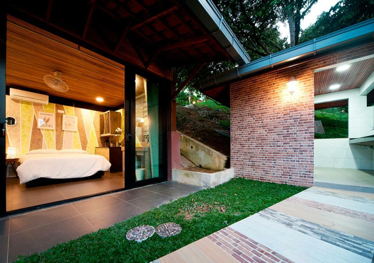 Hotel Bilut Leisure Sdn Bhd à Raub Extérieur photo