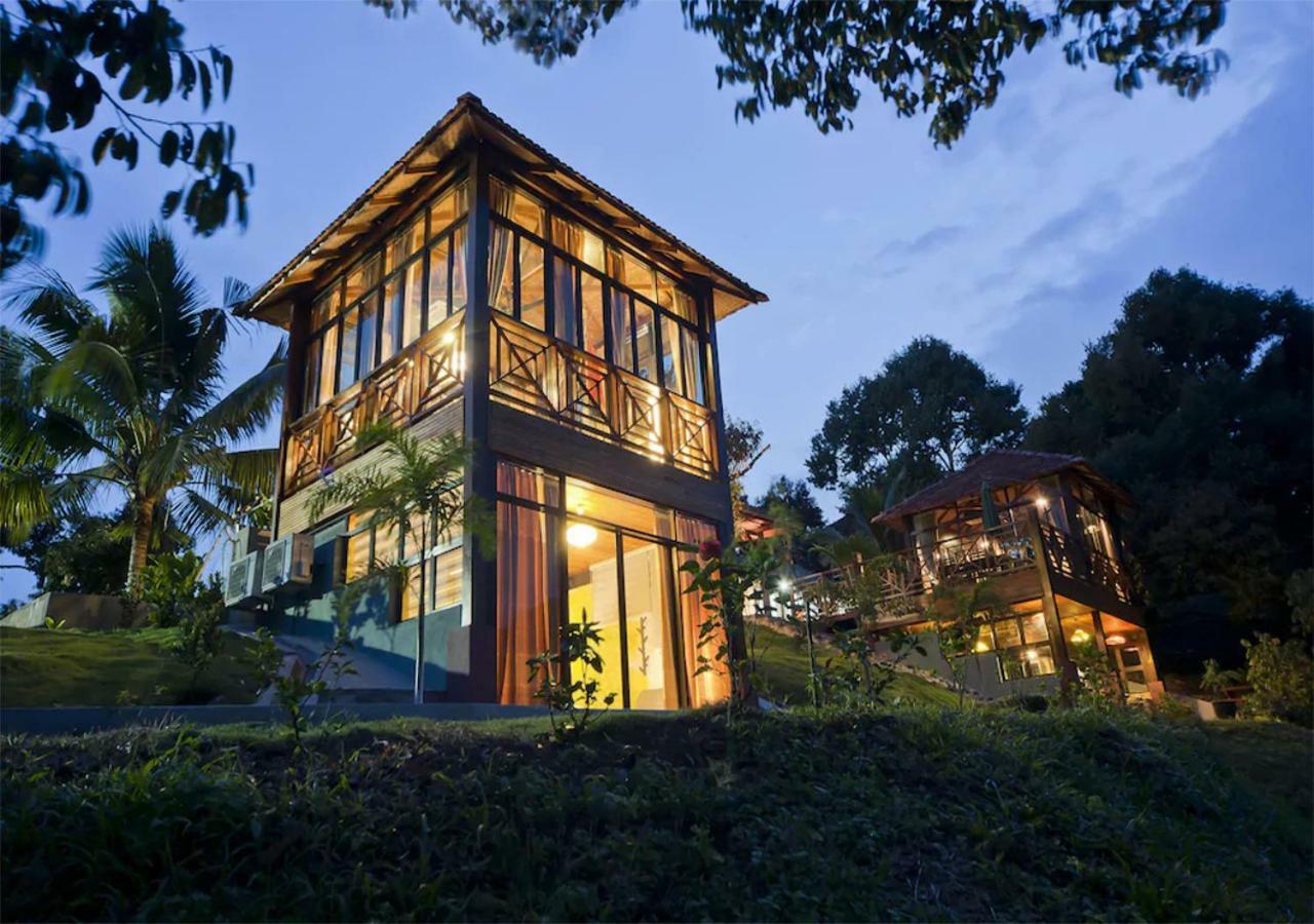 Hotel Bilut Leisure Sdn Bhd à Raub Extérieur photo